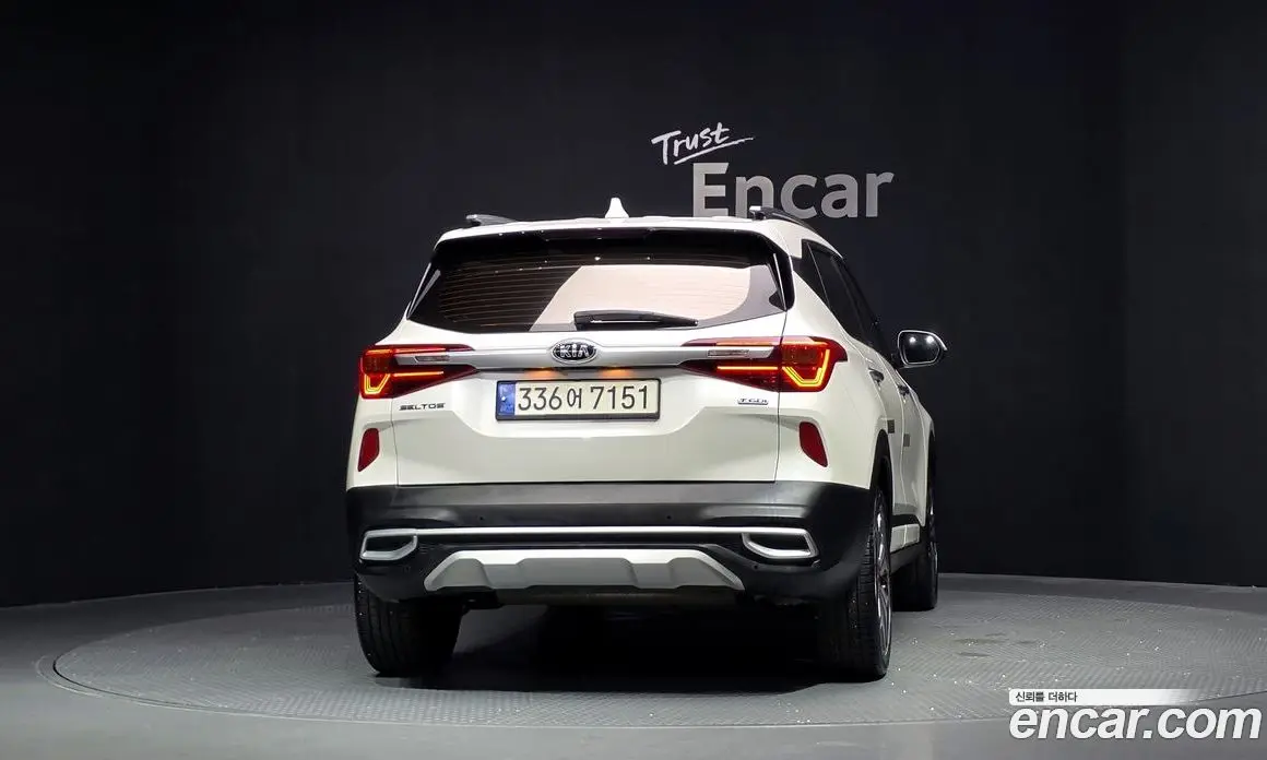 Kia Seltos 2021 1.6 автомат (гидро), фото 4 Kia Seltos 2021 1.6 автомат (гидро), фото 4