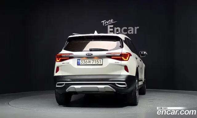 Kia Seltos 2021 1.6 автомат (гидро), миниатюра 4 Kia Seltos 2021 1.6 автомат (гидро), миниатюра 4
