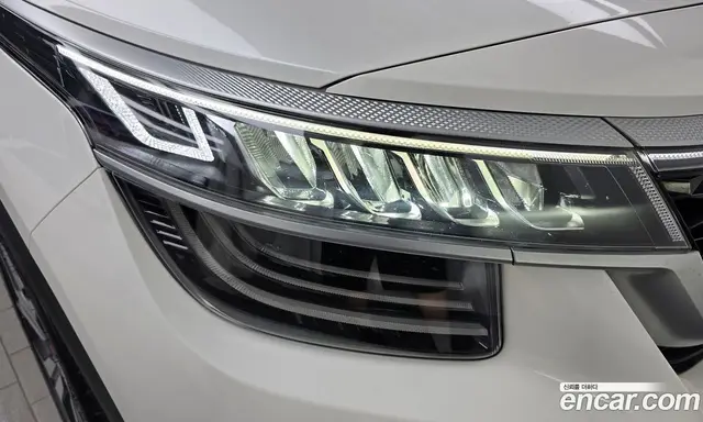 Kia Seltos 2021 1.6 автомат (гидро), миниатюра 8 Kia Seltos 2021 1.6 автомат (гидро), миниатюра 8