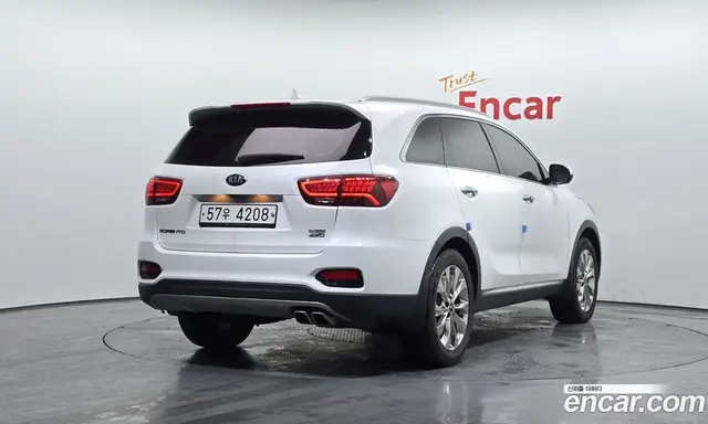 Kia Sorento 2017 2.2 автомат (гидро), миниатюра 2