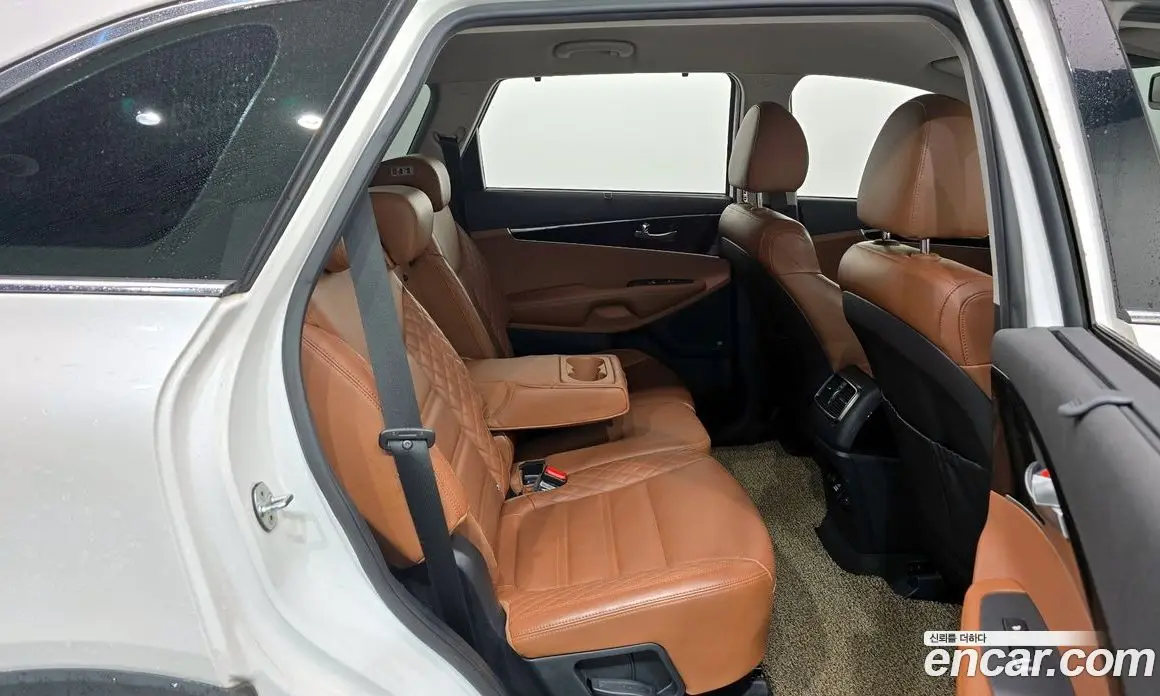 Kia Sorento 2017 2.2 автомат (гидро), фото 12