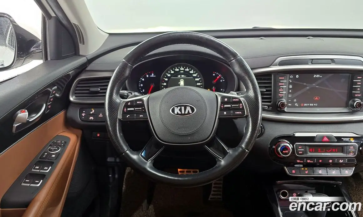 Kia Sorento 2017 2.2 автомат (гидро), фото 13