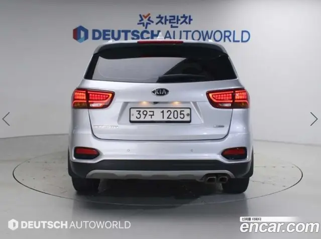 Kia Sorento 2017 2.2 автомат (гидро), миниатюра 4 Kia Sorento 2017 2.2 автомат (гидро), миниатюра 4