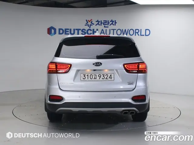 Kia Sorento 2018 2.0 автомат (гидро), миниатюра 4 Kia Sorento 2018 2.0 автомат (гидро), миниатюра 4