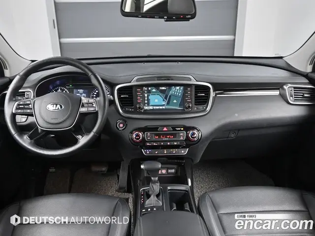 Kia Sorento 2018 2.0 автомат (гидро), миниатюра 7 Kia Sorento 2018 2.0 автомат (гидро), миниатюра 7