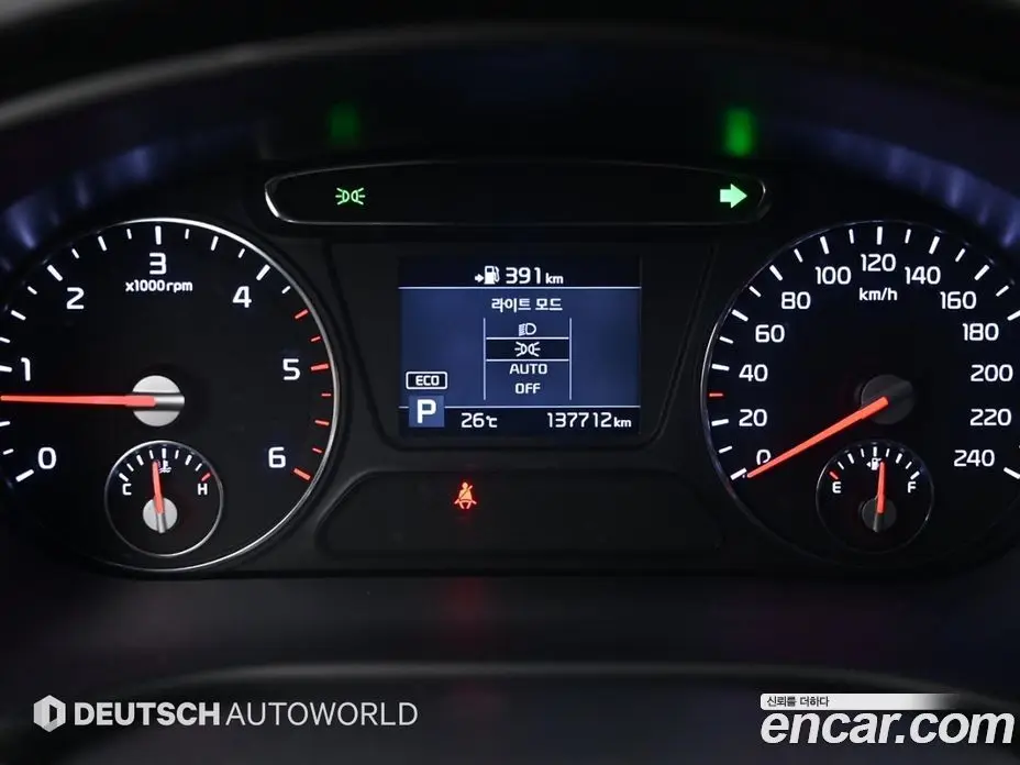 Kia Sorento 2018 2.0 автомат (гидро), фото 8 Kia Sorento 2018 2.0 автомат (гидро), фото 8