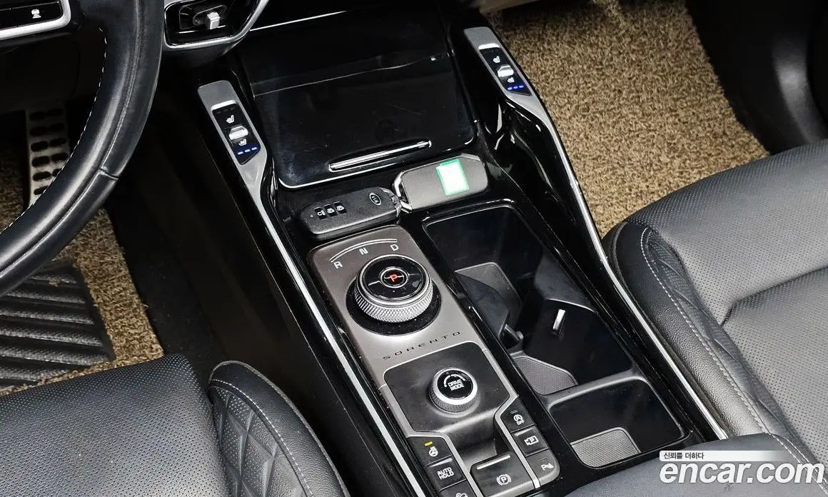 Kia Sorento 2020 2.5 автомат (гидро), фото 9 Kia Sorento 2020 2.5 автомат (гидро), фото 9
