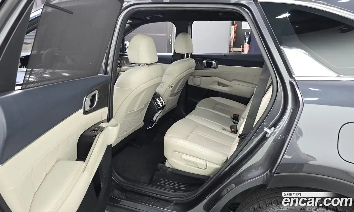 Kia Sorento 2022 1.6 автомат (гидро), фото 17