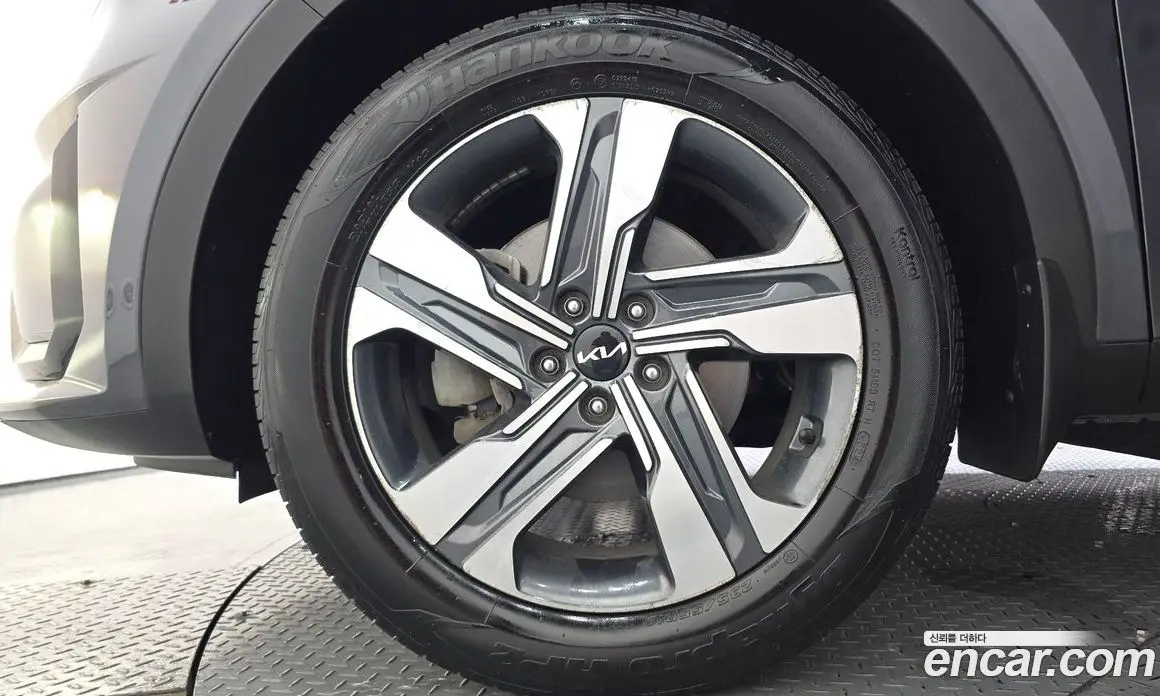 Kia Sorento 2022 1.6 автомат (гидро), фото 5