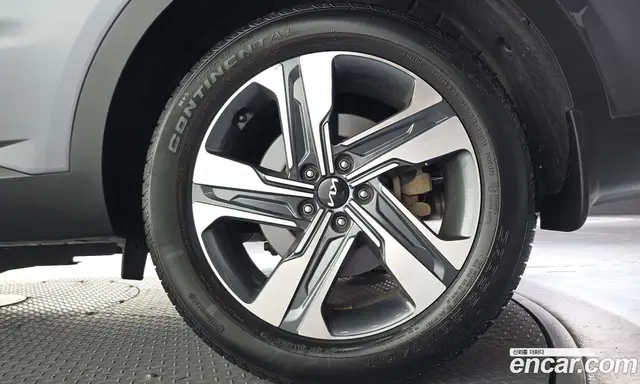 Kia Sorento 2022 1.6 автомат (гидро), миниатюра 7