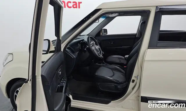 Kia Soul 2011 1.6 автомат (гидро), миниатюра 10