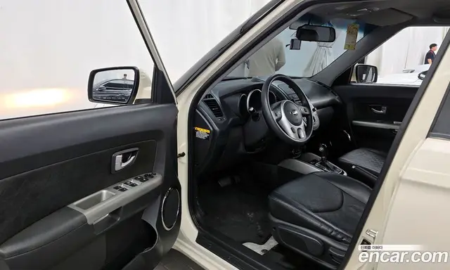 Kia Soul 2012 1.6 автомат (гидро), миниатюра 10