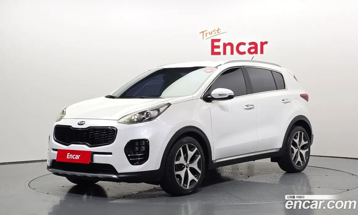 Kia Sportage 2016 2.0 автомат (гидро), фото 1 Kia Sportage 2016 2.0 автомат (гидро), фото 1