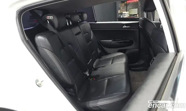 Kia Sportage 2016 2.0 автомат (гидро), миниатюра 12