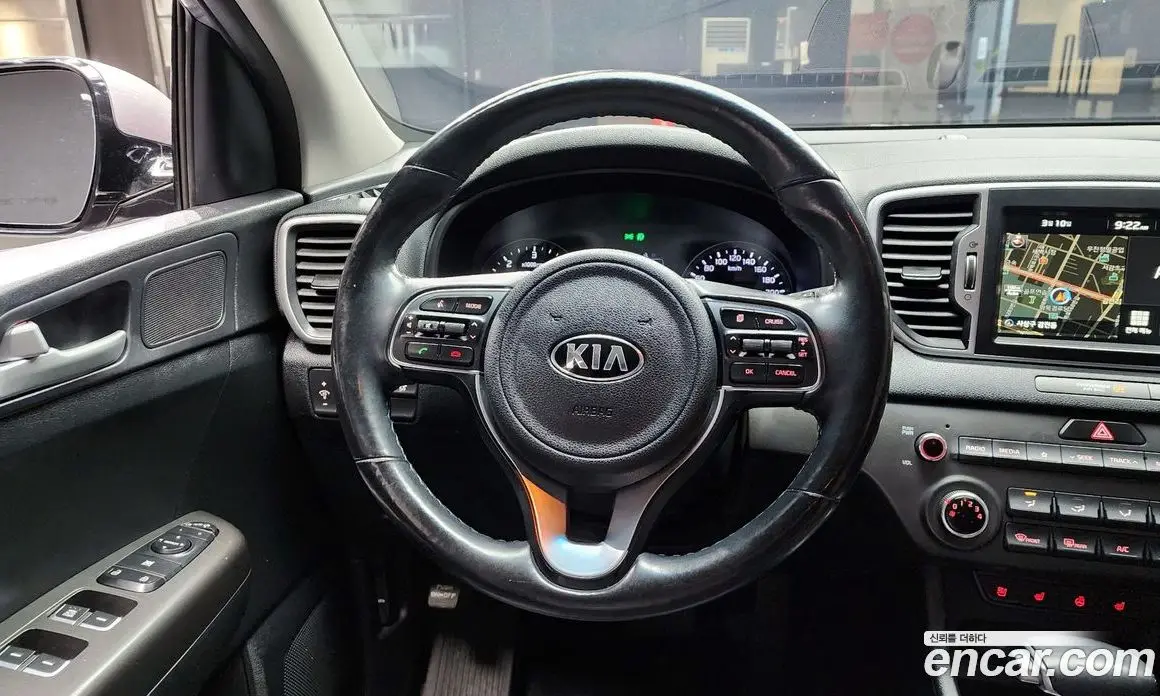 Kia Sportage 2017 2.0 автомат (гидро), фото 14