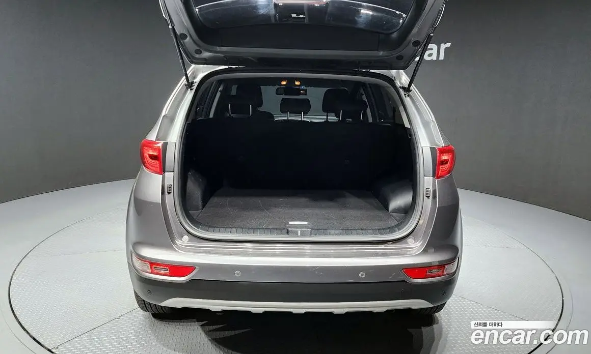 Kia Sportage 2017 2.0 автомат (гидро), фото 20