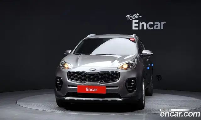 Kia Sportage 2017 2.0 автомат (гидро), миниатюра 3