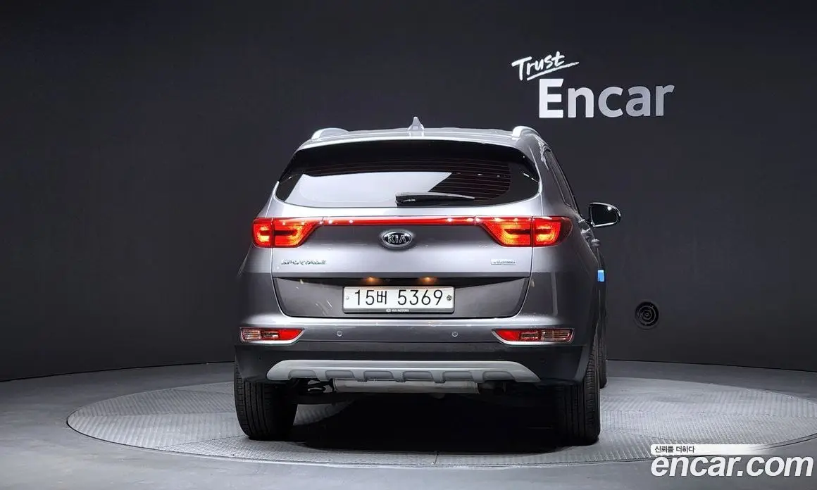 Kia Sportage 2017 2.0 автомат (гидро), фото 4