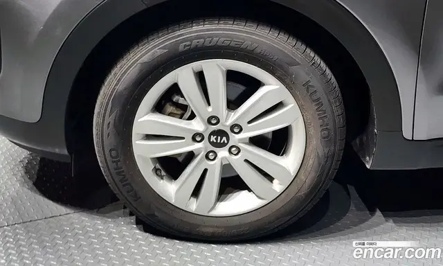Kia Sportage 2017 2.0 автомат (гидро), миниатюра 5