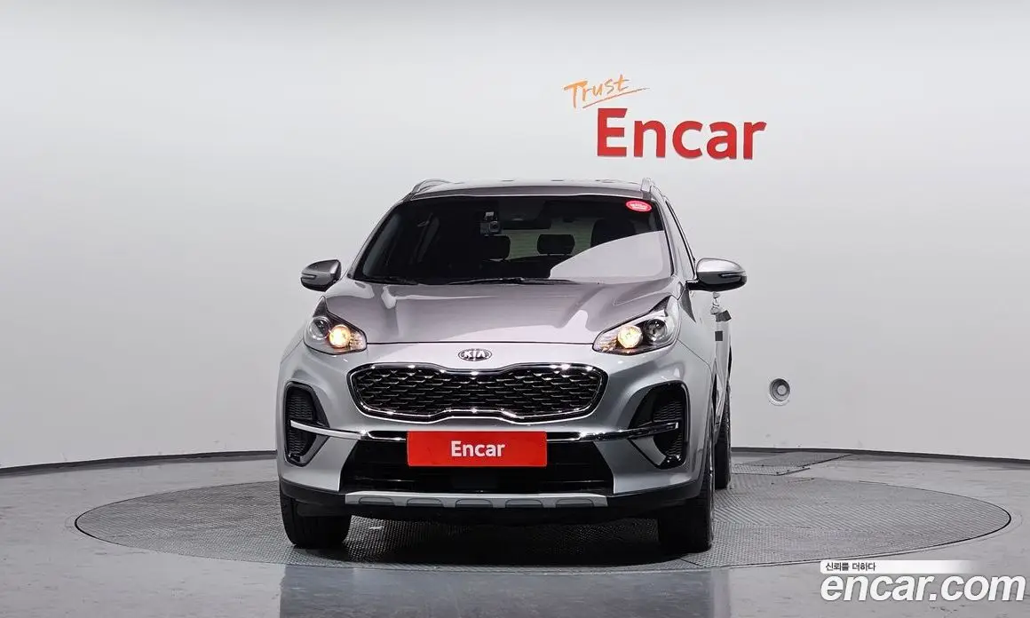 Kia Sportage 2019 2.0 автомат (гидро), фото 3