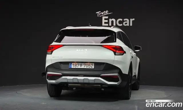 Kia Sportage 2022 1.6 автомат (гидро), миниатюра 4