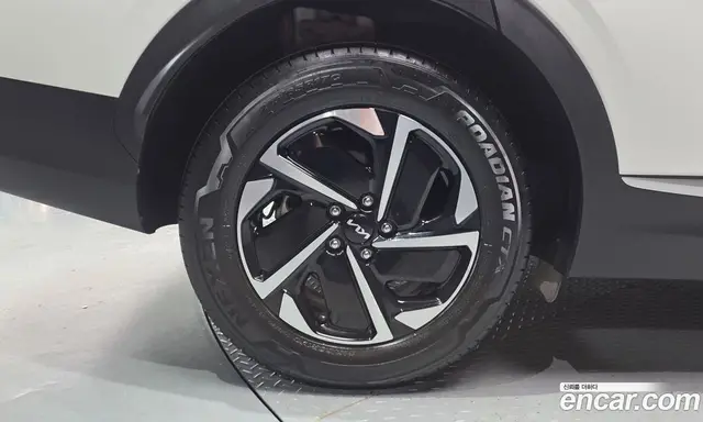 Kia Sportage 2022 1.6 автомат (гидро), миниатюра 5