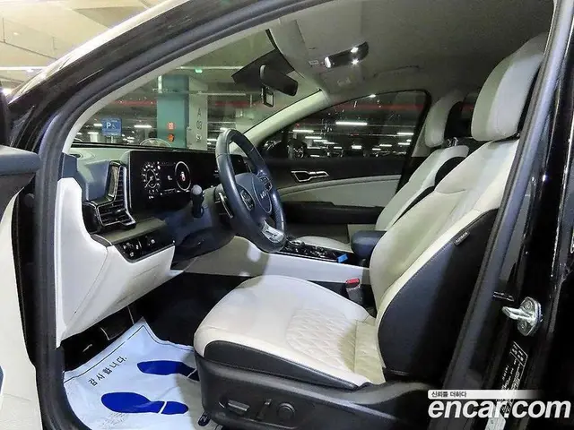 Kia Sportage 2022 1.6 автомат (гидро), миниатюра 6