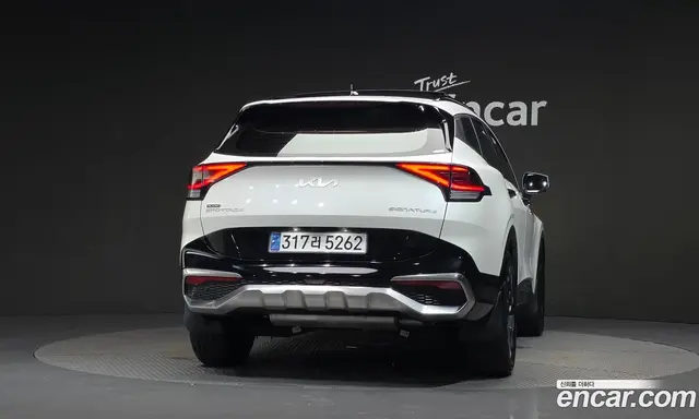 Kia Sportage 2023 2.0 автомат (гидро), миниатюра 4