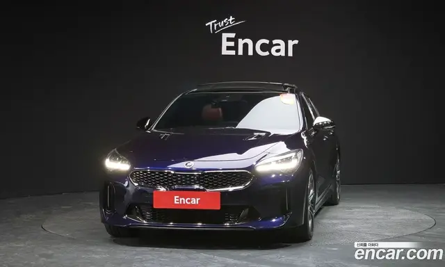 Kia Stinger 2017 3.3 автомат (гидро), миниатюра 3 Kia Stinger 2017 3.3 автомат (гидро), миниатюра 3
