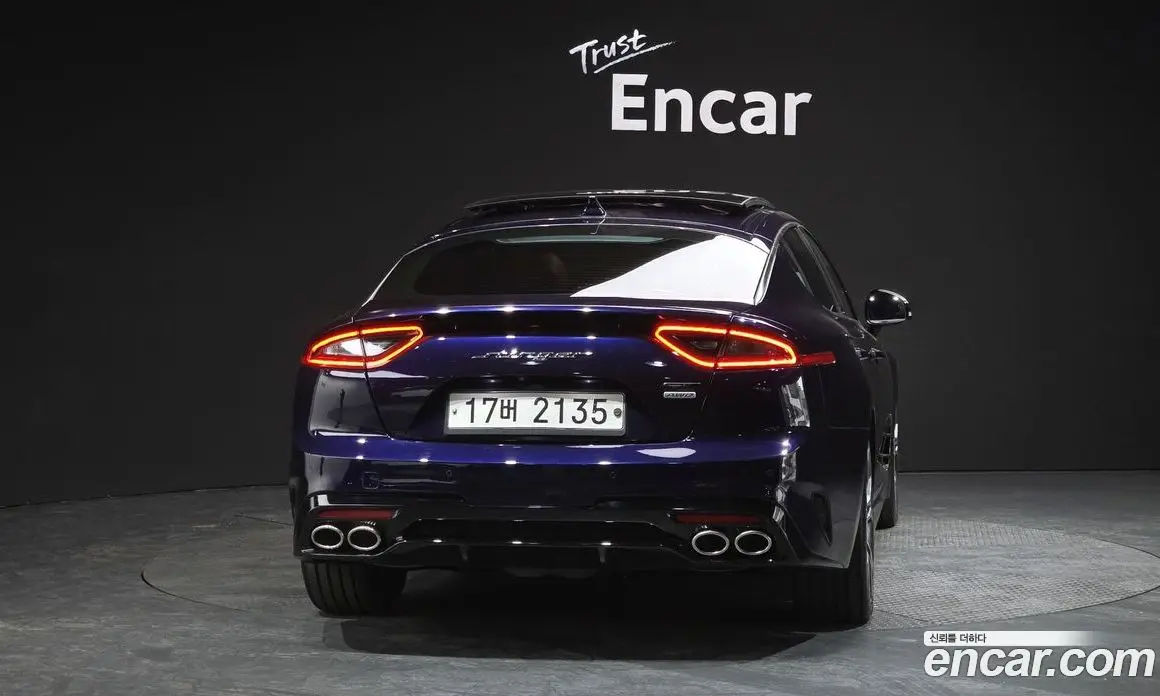 Kia Stinger 2017 3.3 автомат (гидро), фото 4 Kia Stinger 2017 3.3 автомат (гидро), фото 4