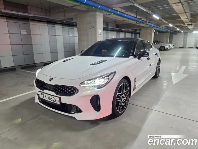 Kia Stinger 2017 2.0 автомат (гидро), миниатюра 2 Kia Stinger 2017 2.0 автомат (гидро), миниатюра 2