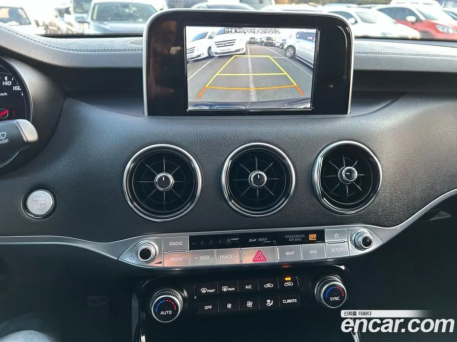 Kia Stinger 2018 2.2 автомат (гидро), фото 13 Kia Stinger 2018 2.2 автомат (гидро), фото 13
