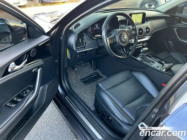 Kia Stinger 2018 2.2 автомат (гидро), миниатюра 5 Kia Stinger 2018 2.2 автомат (гидро), миниатюра 5