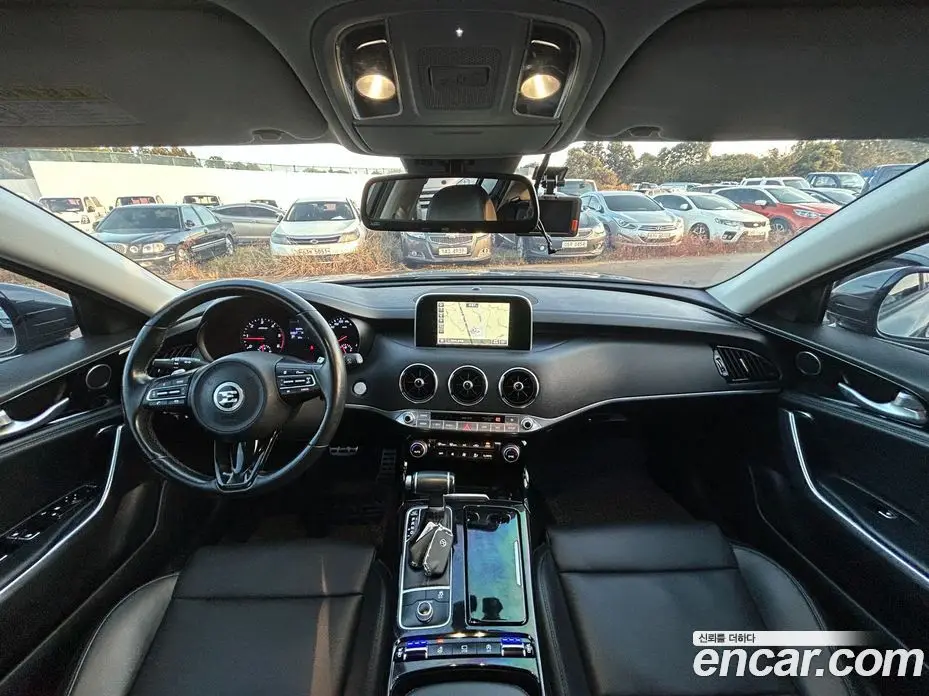 Kia Stinger 2018 2.2 автомат (гидро), фото 6 Kia Stinger 2018 2.2 автомат (гидро), фото 6