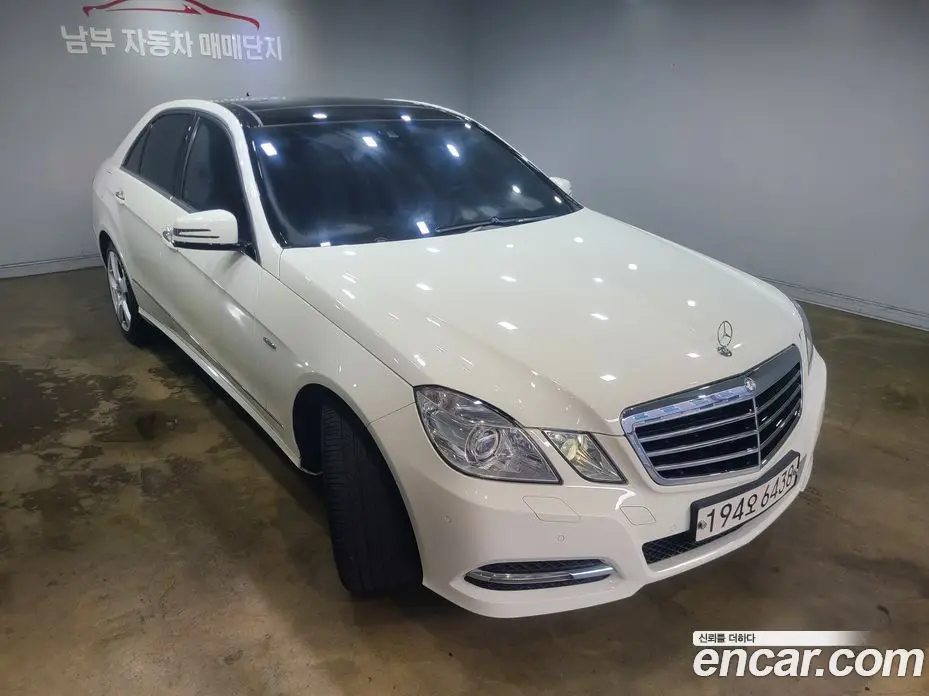 Mercedes-Benz E-Class 2012 3.5 автомат (гидро), фото 3 Mercedes-Benz E-Class 2012 3.5 автомат (гидро), фото 3