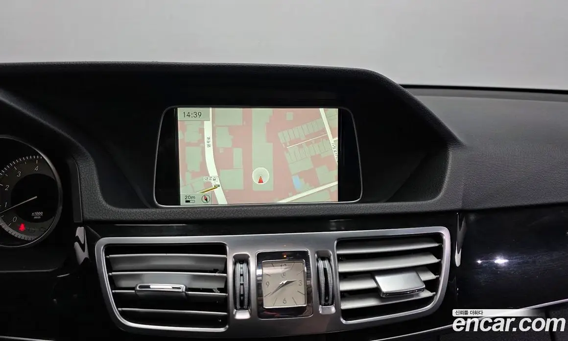 Mercedes-Benz E-Class 2013 3.5 автомат (гидро), фото 14