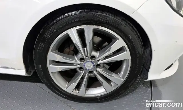 Mercedes-Benz E-Class 2013 3.5 автомат (гидро), миниатюра 5