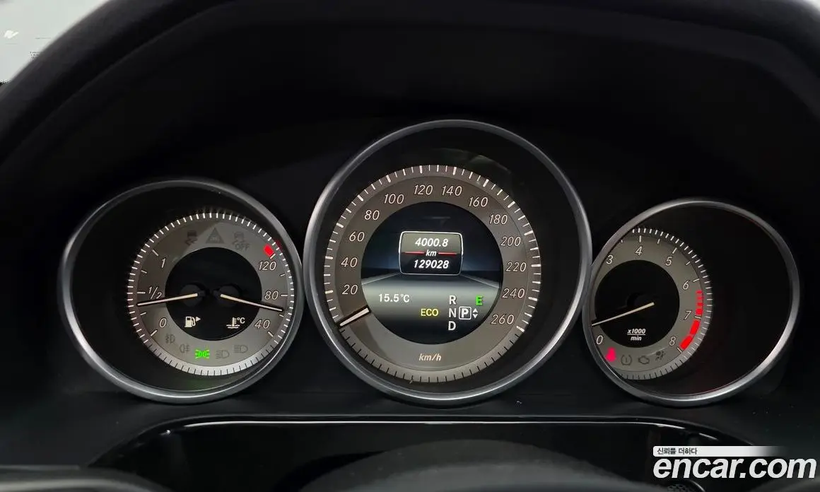 Mercedes-Benz E-Class 2013 3.5 автомат (гидро), фото 8
