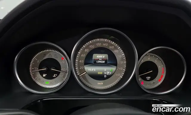 Mercedes-Benz E-Class 2013 3.5 автомат (гидро), миниатюра 8
