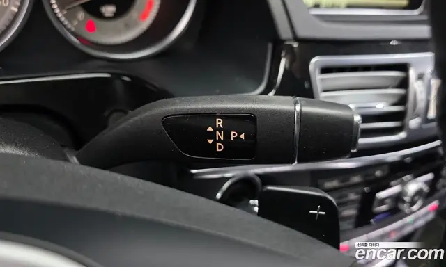 Mercedes-Benz E-Class 2013 3.5 автомат (гидро), миниатюра 9