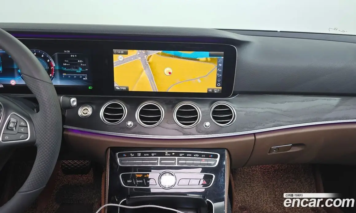 Mercedes-Benz E-Class 2017 2.0 автомат (гидро), фото 13