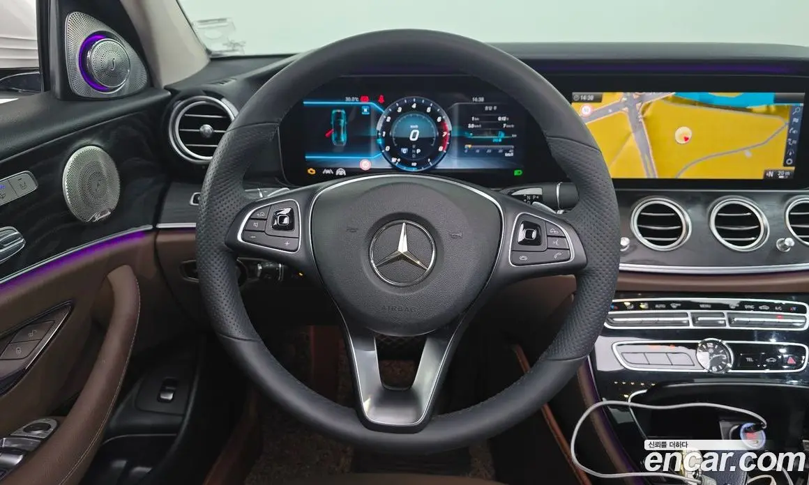 Mercedes-Benz E-Class 2017 2.0 автомат (гидро), фото 14