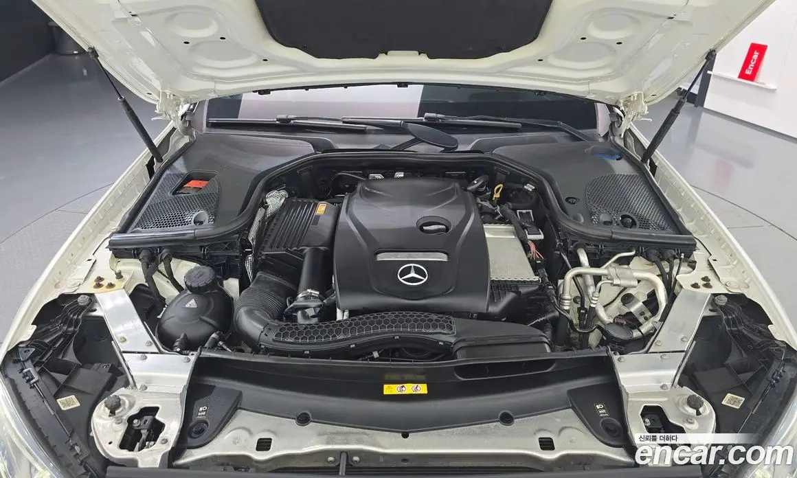 Mercedes-Benz E-Class 2017 2.0 автомат (гидро), фото 6
