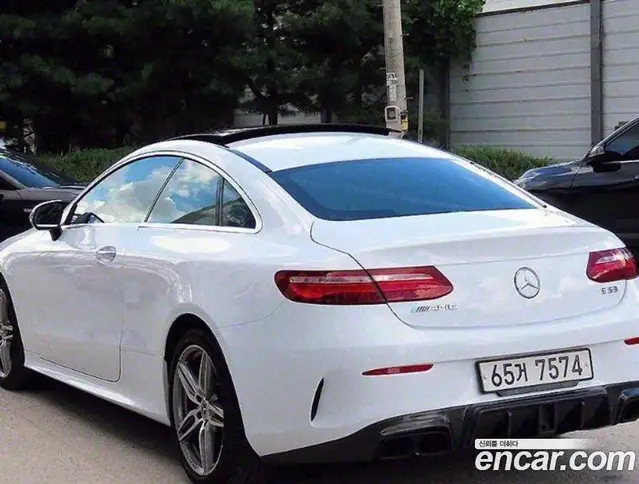 Mercedes-Benz E-Class 2017 1.9 автомат (гидро), миниатюра 3 Mercedes-Benz E-Class 2017 1.9 автомат (гидро), миниатюра 3
