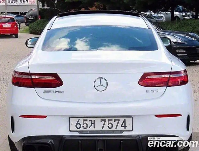 Mercedes-Benz E-Class 2017 1.9 автомат (гидро), миниатюра 4 Mercedes-Benz E-Class 2017 1.9 автомат (гидро), миниатюра 4