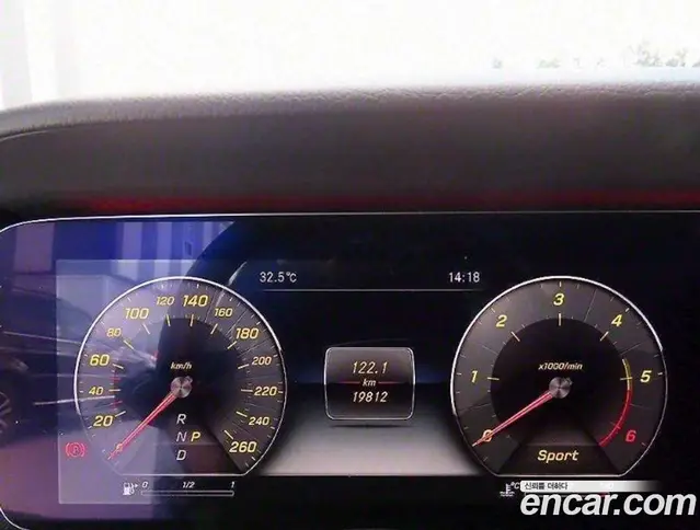 Mercedes-Benz E-Class 2017 1.9 автомат (гидро), миниатюра 9 Mercedes-Benz E-Class 2017 1.9 автомат (гидро), миниатюра 9