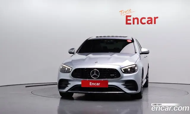 Mercedes-Benz E-Class 2021 1.9 автомат (гидро), миниатюра 3