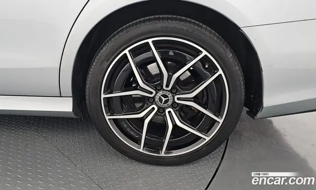 Mercedes-Benz E-Class 2021 1.9 автомат (гидро), миниатюра 7