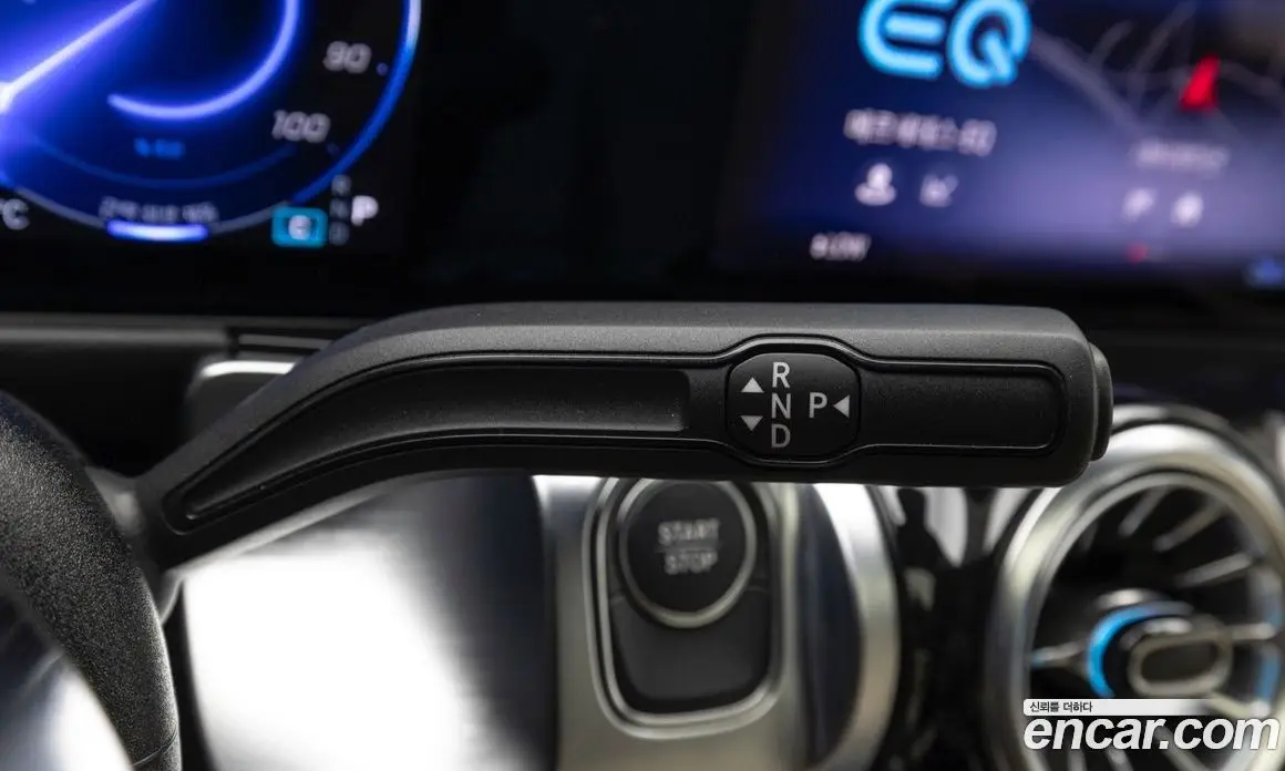 Mercedes-Benz EQB 2025 автомат (гидро), фото 19