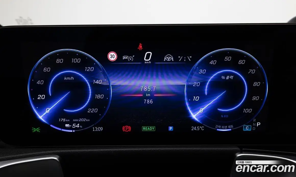 Mercedes-Benz EQB 2025 автомат (гидро), фото 8